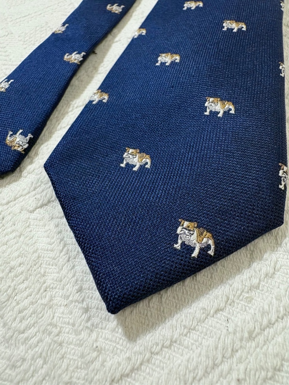 Countess Mara Navy Blue Silk Bulldog Motif Men’s Necktie